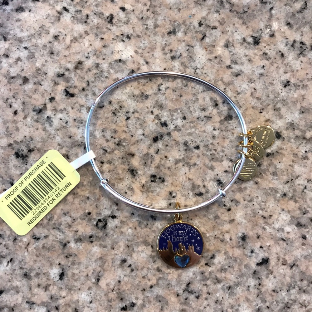 Alex and Ani Harry Potter “Hogwarts is my home”